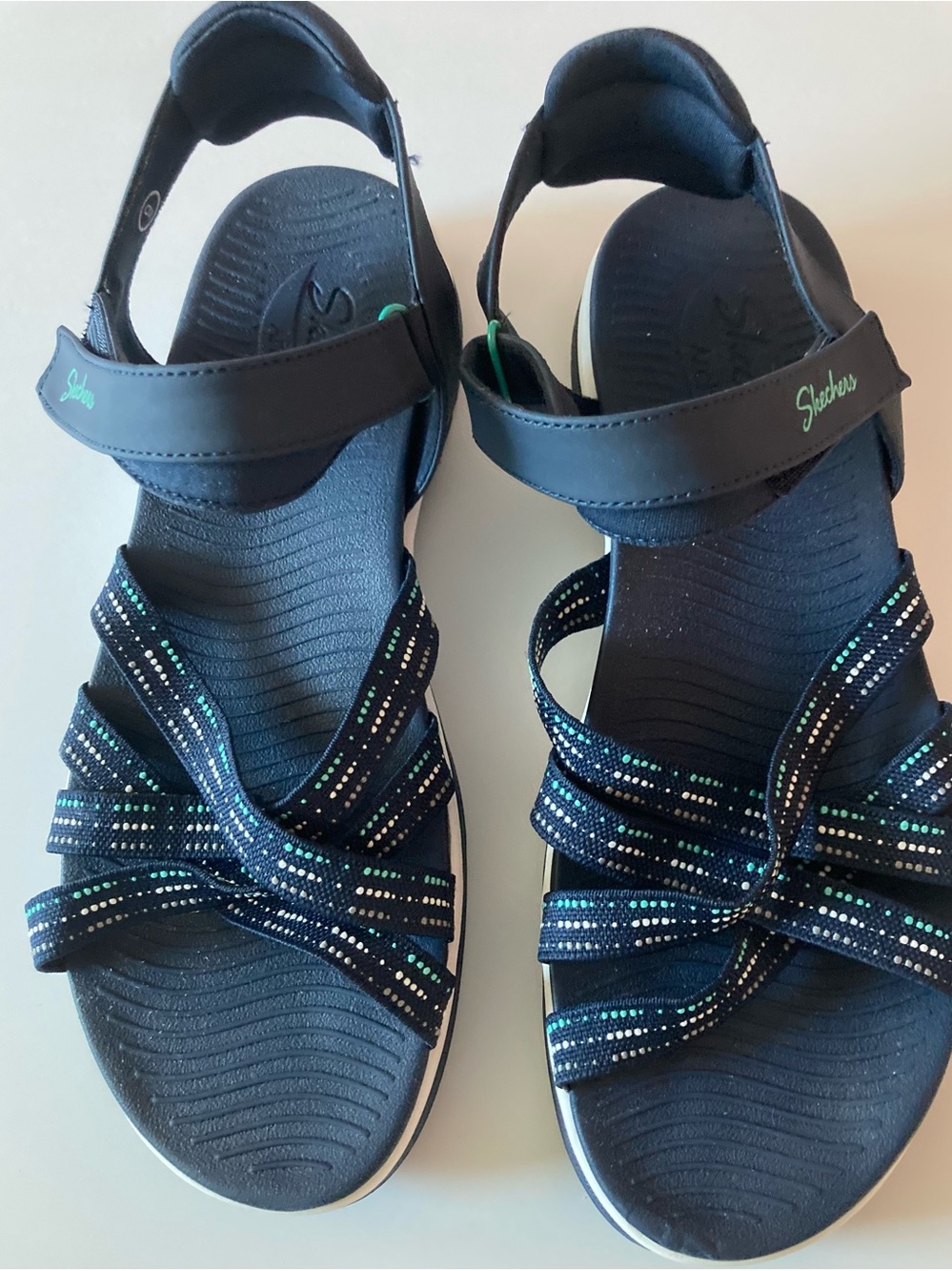 Skechers Women’s SZ 9 Blue Reggae sport Sandals with arch fit Like new
